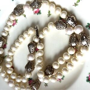 Vintage Carol Dauplaise Classic Pearl and Filigree Gold Necklace 30”